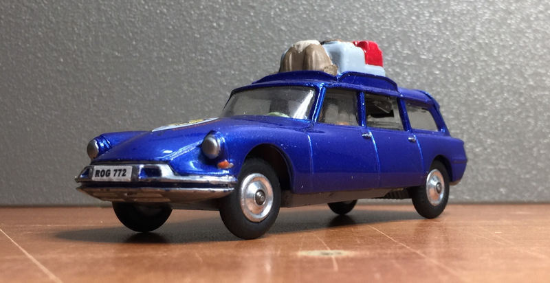 Illustration for article titled French Friday: Citroen Safari by Corgi